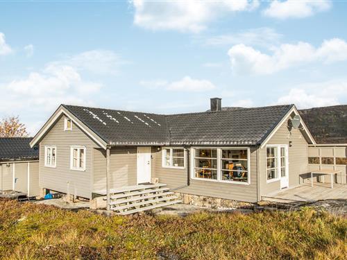 Sommerhus - 8 personer -  - Kiran Havn - Roan//Trøndelag - 7180 - Roan