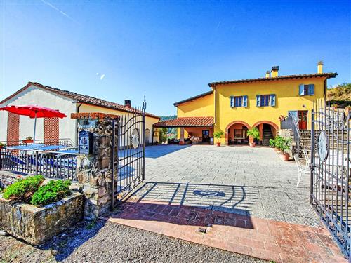 Semesterlägenhet - 4 personer -  - Rufina - 50065