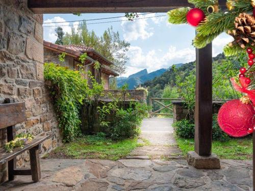 Holiday home - 5 persons -  - 39573 - Cabezón De Liébana