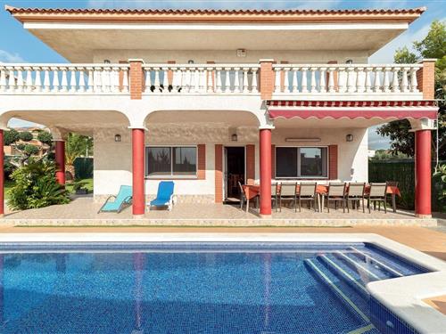 Ferienhaus - 14 Personen -  - Avinguda Europa. - 08880 - Cubelles