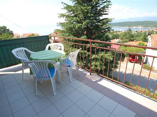 Holiday Home/Apartment - 4 persons -  - Njivice - 51512 - Njivice