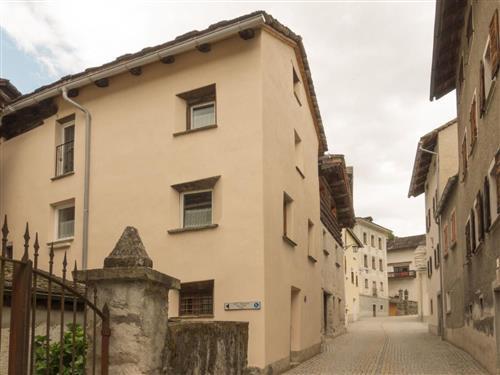 Sommerhus - 4 personer -  - Castasegna - 7608