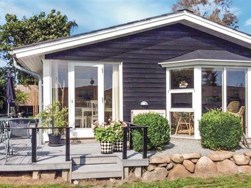 Sommerhus - 4 personer -  - Toftgårdsvej - Følle Strand - 8410 - Rønde
