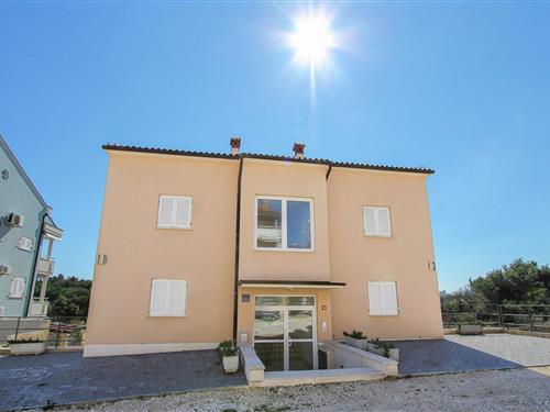 Holiday Home/Apartment - 4 persons -  - 52100 - Premantura