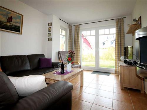 Holiday Home/Apartment - 4 persons -  - Parkstraße - 18211 - Börgerende-Rethwisch