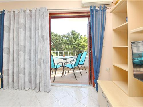 Holiday Home/Apartment - 4 persons -  - Bodulska - 51523 - Baška