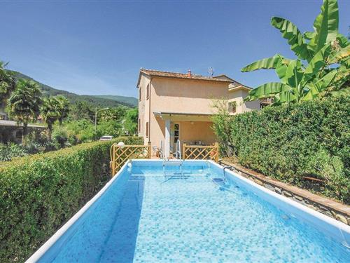 Sommerhus - 5 personer -  - Via di Badia - Castelvecchio Di Compito - 55012 - Castelvecchio Di Comp.