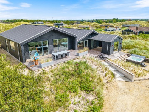 Sommerhus - 10 personer -  - Regnspovedalen - Houvig - 6950 - Ringkøbing