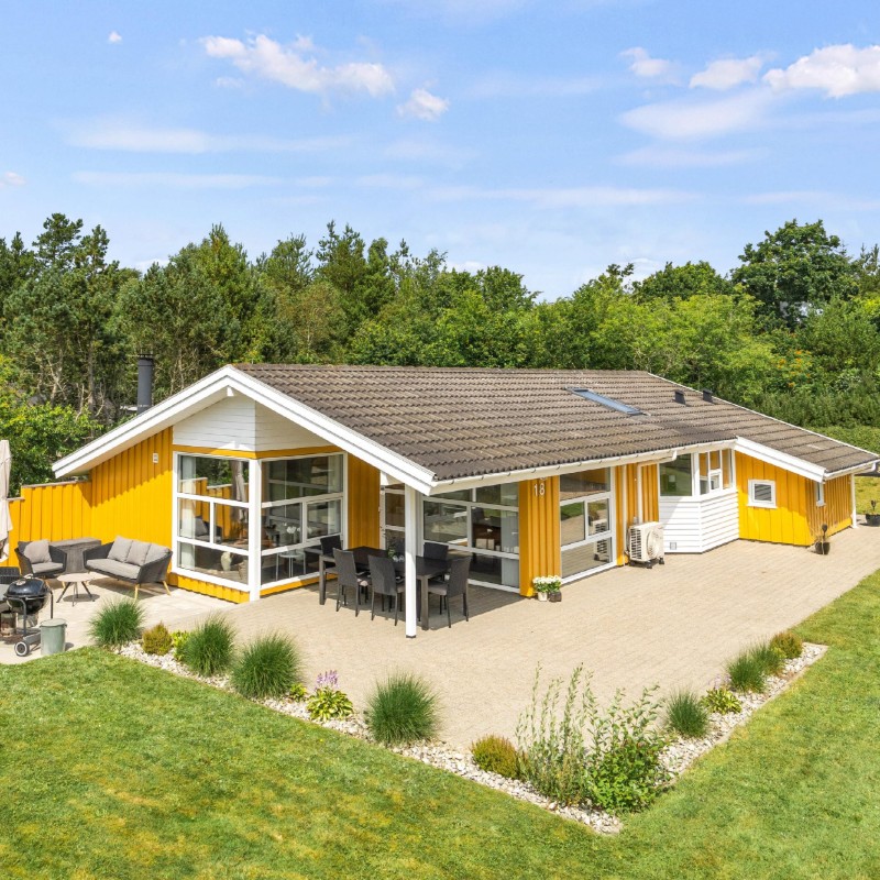 Sommerhus - 6 personer -  - Thomas Jensens Vej - Henneby - 6854 - Henne Strand