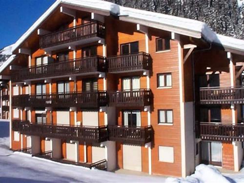 Holiday Home/Apartment - 6 persons -  - 74390 - Chatel