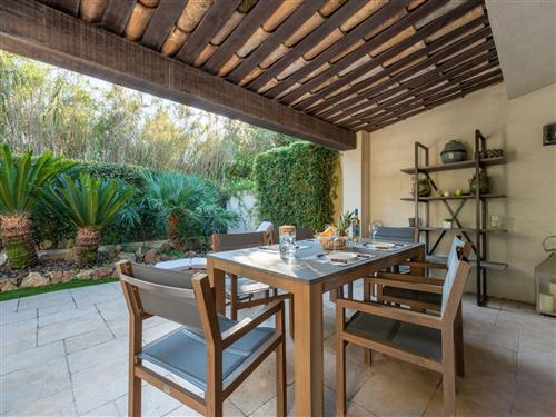 Holiday Home/Apartment - 4 persons -  - Saint-Tropez - 83990