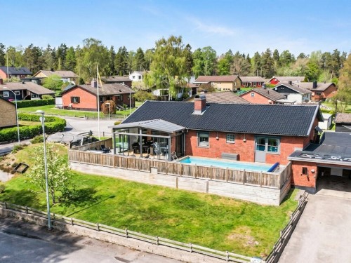 Feriehus - 9 personer -  - Egnahemsvägen - Rydboholm/Borås - 515 70 - Rydboholm