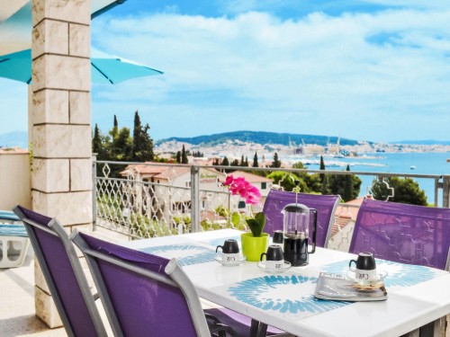 Ferienwohnung - 4 Personen -  - 21218 - Trogir/Seget Donji