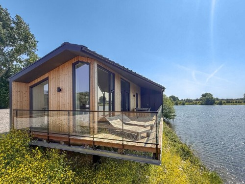 Holiday home - 4 persons -  - Zandstraat - 5331 PG - Kerkdriel