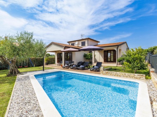 Holiday home - 8 persons -  - 52466 - Novigrad (Istra)