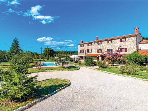 Feriehus - 14 personer -  - Dobranova - Pula-Sisan - 52204 - Liznjan