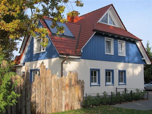 Holiday Home/Apartment - 6 persons -  - Birkmaase - 18374 - Zingst