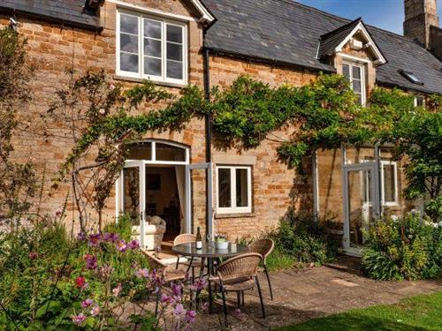 Holiday home - 4 persons -  - OX7 6YL - Kingham