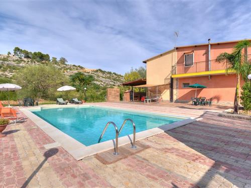 Sommerhus - 6 personer -  - Traversa Martino - 96014 - Floridia