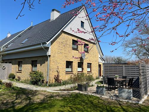 Holiday Home/Apartment - 6 persons -  - Böllermaas - 24398 - Winnemark