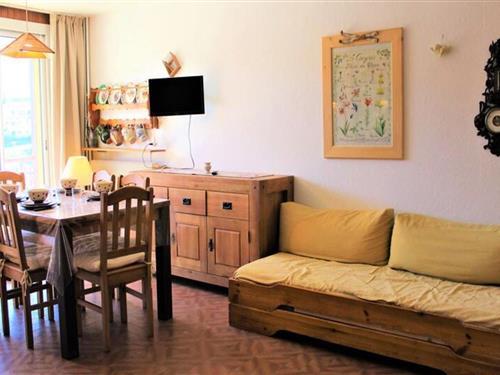 Holiday Home/Apartment - 4 persons -  - 05560 - Vars