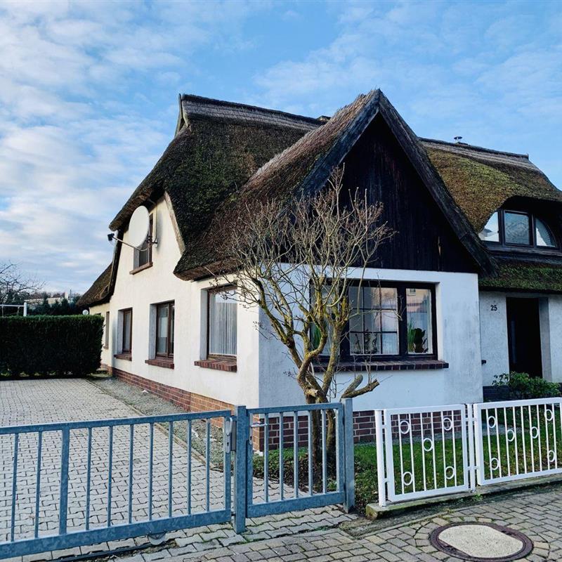 Sommerhus - 9 personer -  - Strandstraße - 18181 - Graal-Müritz