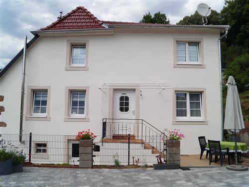 Ferienhaus - 5 Personen -  - Kirchenstraße - 67752 - Oberweiler-Tiefenbach