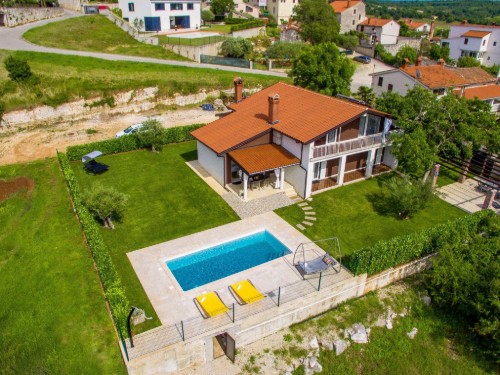 Holiday home - 10 persons -  - Jamska - 52463 - Visnjan