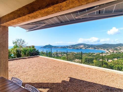 Fritidshus - 5 personer -  - Allée Beau Soleil - 83530 - Agay