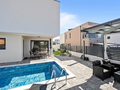 Holiday home - 6 persons -  - Zatonska ulica - 22211 - Vodice