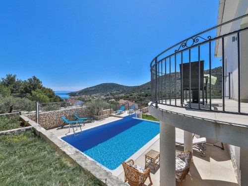 Sommerhus - 8 personer -  - Mladinov Dolac - Trogir-Vinisce - 21226 - Vinisce