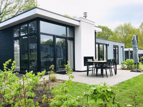 Holiday home - 4 persons -  - Varelseweg - 8077 - Rb Hulshorst
