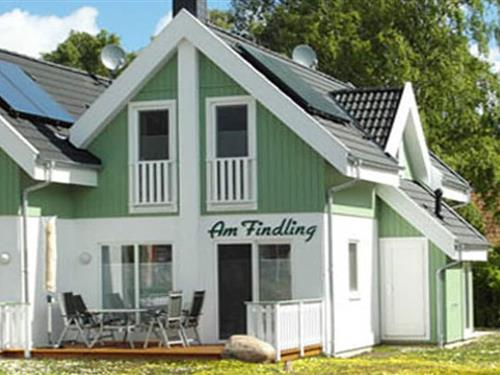 Sommerhus - 5 personer -  - 18556 - Breege