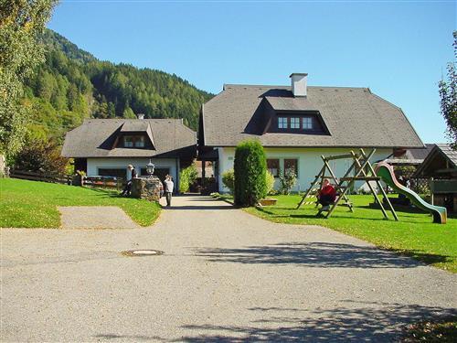 Ferienhaus - 4 Personen -  - Seeboden - 9871