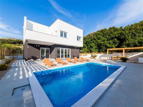 Holiday home - 10 persons -  - Ulica Žrtava fašizma - 23250 - Pag