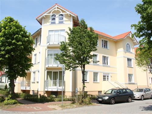 Ferienhaus - 5 Personen -  - Friedenstraße - 18181 - Seeheilbad Graal-Müritz