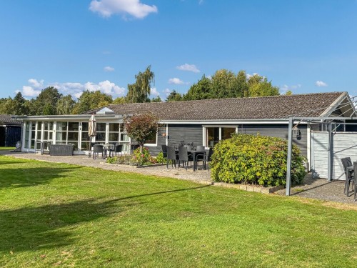 Holiday home - 6 persons -  - Stolt Henriksvej - Marielyst - 4873 - Væggerløse