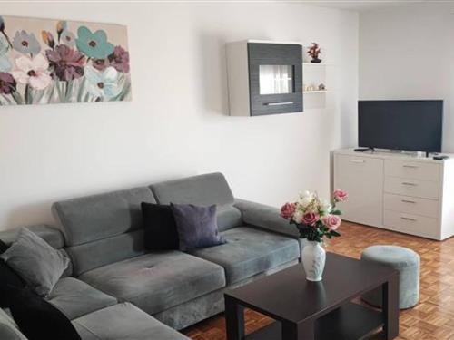 Holiday apartment - 4 persons -  - 52100 - Pula