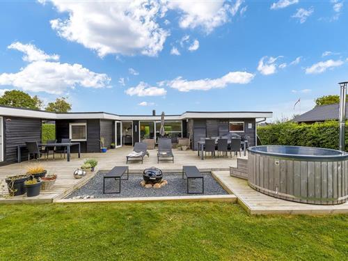 Sommerhus - 6 personer -  - Brødrehøj - Hejlsminde - 6094 - Hejls