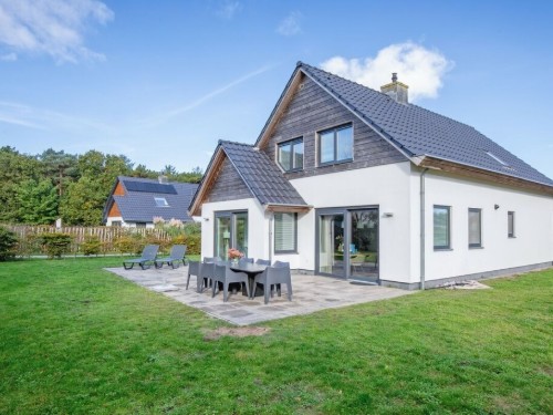 Holiday home - 8 persons -  - 1796 PN - De Koog