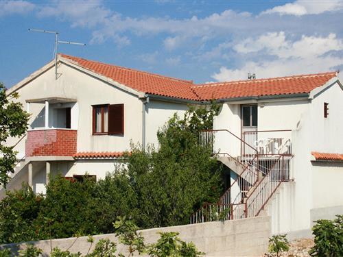 Holiday Home/Apartment - 5 persons -  - Jezera - 22242 - Jezera