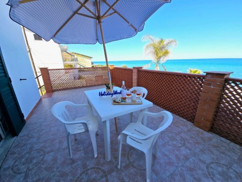 Holiday apartment - 8 persons -  - 87060 - Mirto Crosia