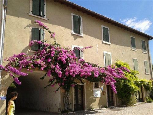 Holiday Home/Apartment - 2 persons -  - Gardesana snc Loc Porto di Tignale - 25080 - Tignale