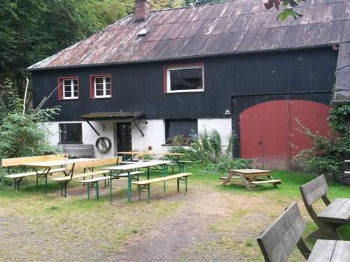 Feriehus - 12 personer -  - 56826 - Lutzerath