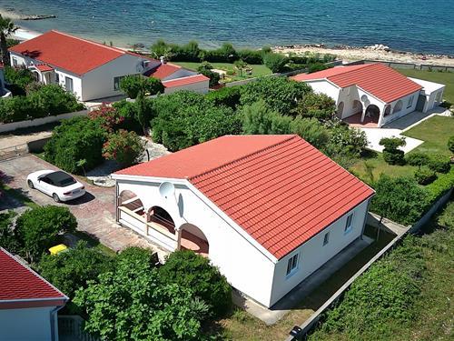 Holiday Home/Apartment - 5 persons -  - Ul. Viric XIX - 23234 - Vir