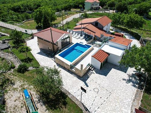 Holiday home - 10 persons -  - Bistricka 65, Kotlenice - 21204 - Dugopolje