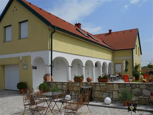 Holiday Home/Apartment - 2 persons -  - Nussau - 7072 - Mörbisch Am See