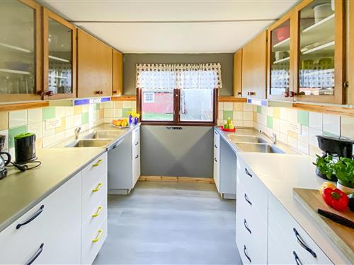 Sommerhus - 3 personer -  - Byskogsvägen - 621 73 - Visby