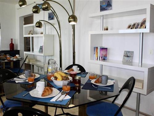 Ferienhaus - 4 Personen -  - 06270 - Villeneuve Loubet