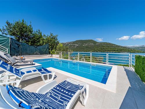 Holiday Home/Apartment - 7 persons -  - Malo Selo - Peljesac - Ston - 20230 - Ston